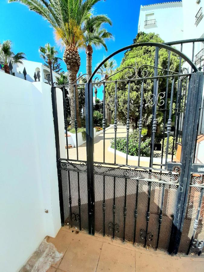 Beachfront Penthouse 3 Double Bedrooms, 2 Bathrooms San Luis de Sabinillas Exterior foto